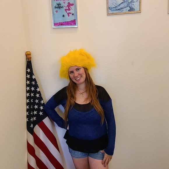 Sport Novelties Wig - Picture 8 of 12